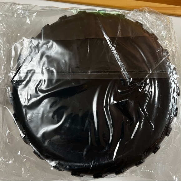 Tire Slow Feeder For Medium And Large Dogs - Picture 3 of 5